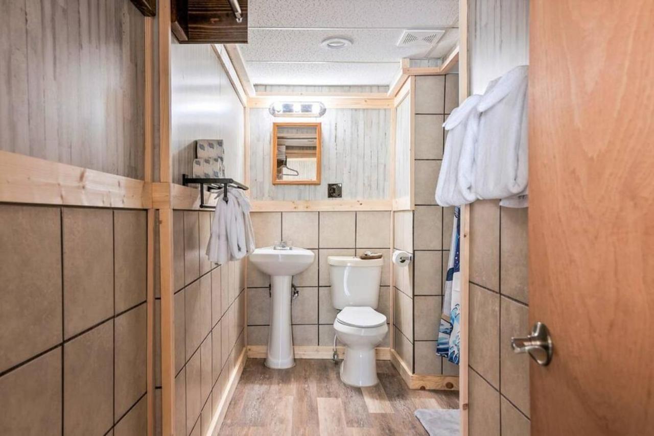 12Private Room With Kitchen Dog Friendly レッドビル エクステリア 写真